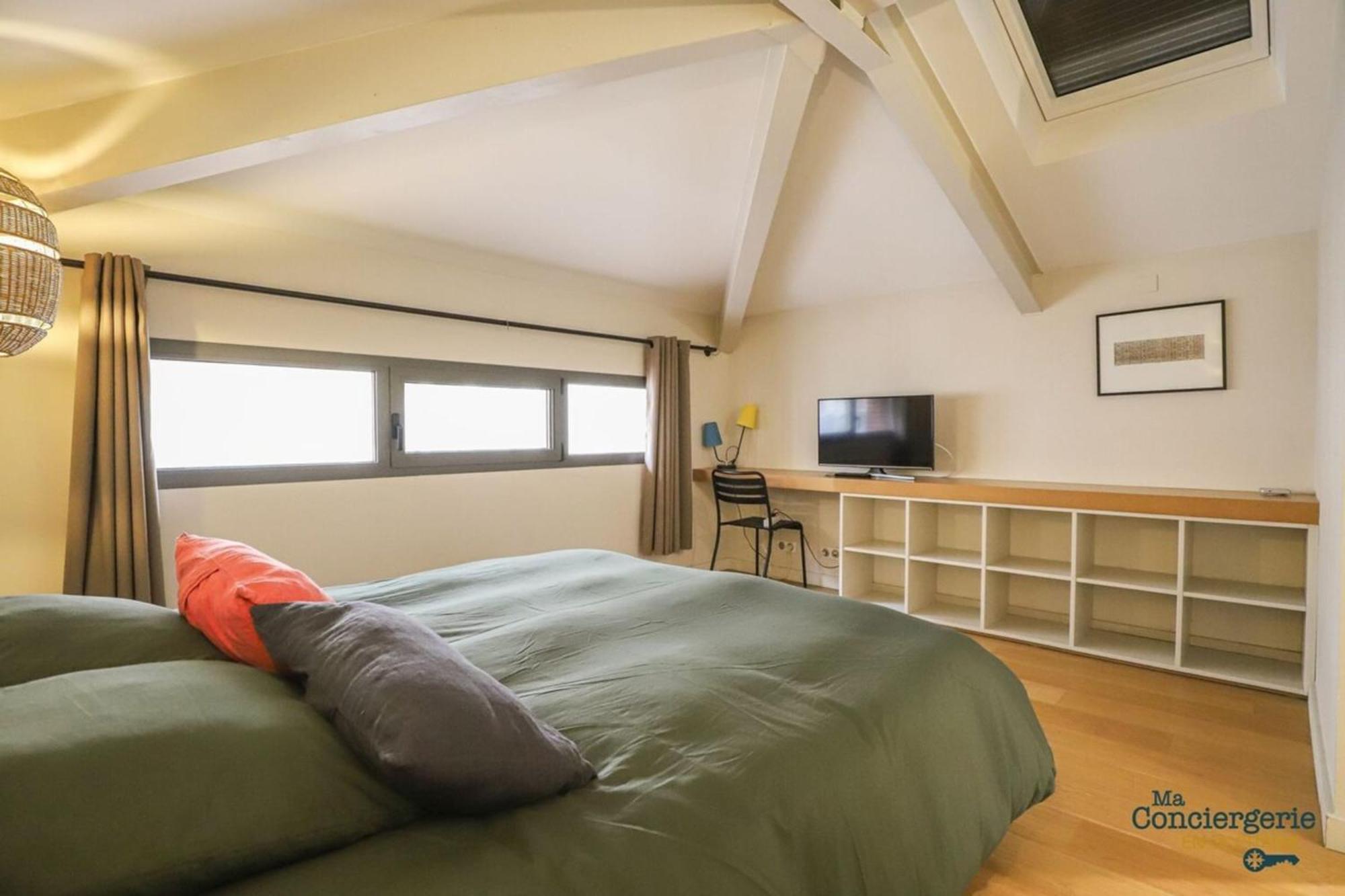 Delpech - Maison Hypercentre - Metro - 8 Personnes Holiday home
